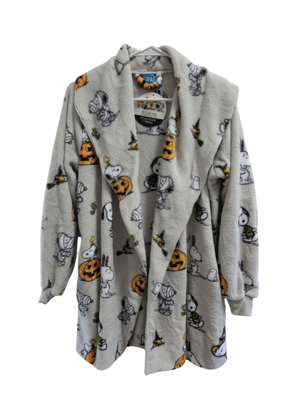 Berkshire Gray Snoopy Halloween Plush Womens Robe with Pumpkin Print